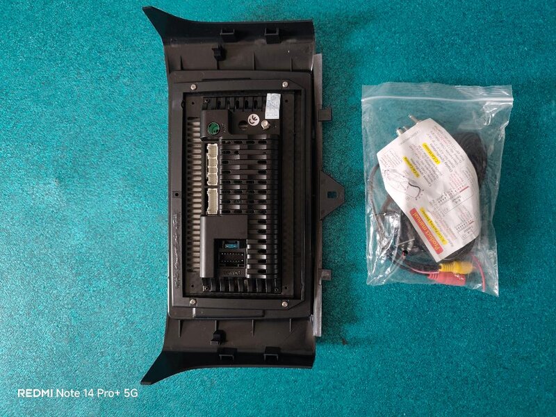 Vand KIT audio + video+ music NOU, Smart for two 2010 – 2015